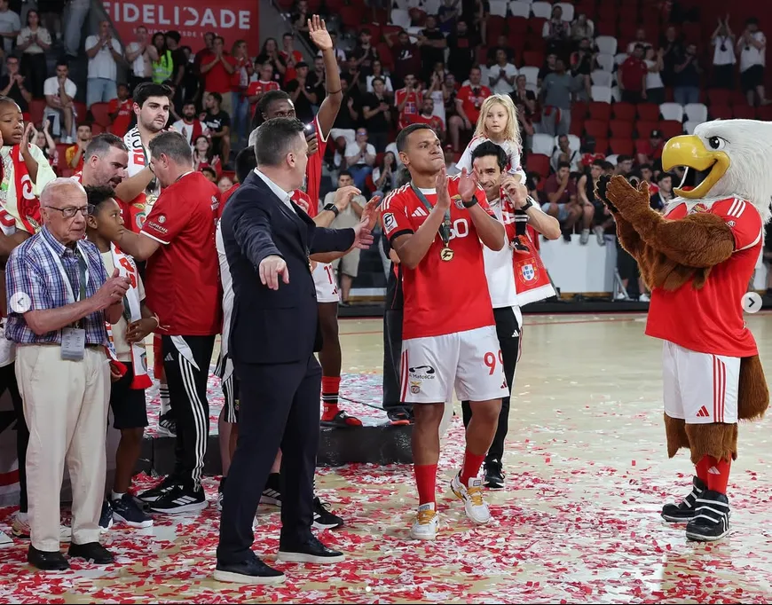 Jacaré despede-se do futsal do Benfica